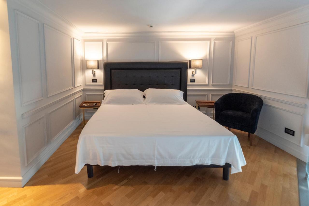 Hotel Europa Taranto Kültér fotó