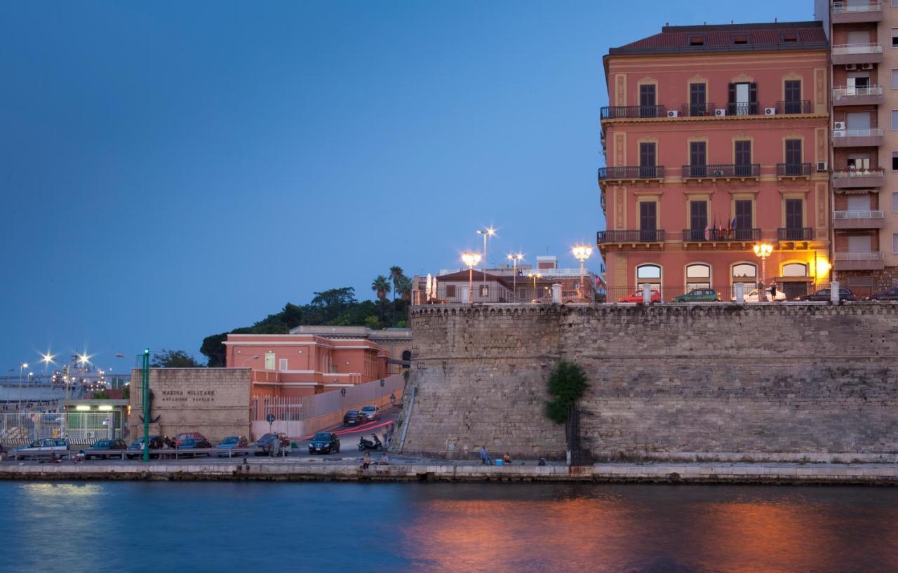 Hotel Europa Taranto Kültér fotó