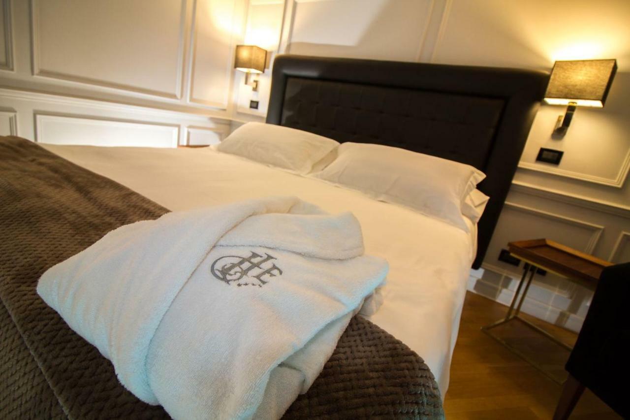 Hotel Europa Taranto Kültér fotó